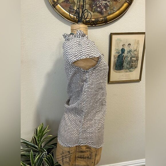 Gap White Brown Circle Polka Dot  Ruffle Stripe Blouse sz S - Picture 5 of 11